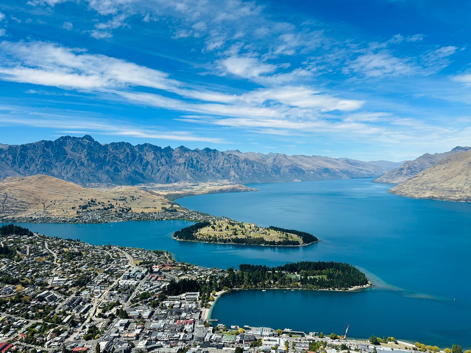 Vue aérienne de Queenstown en Nouvelle-Zélande