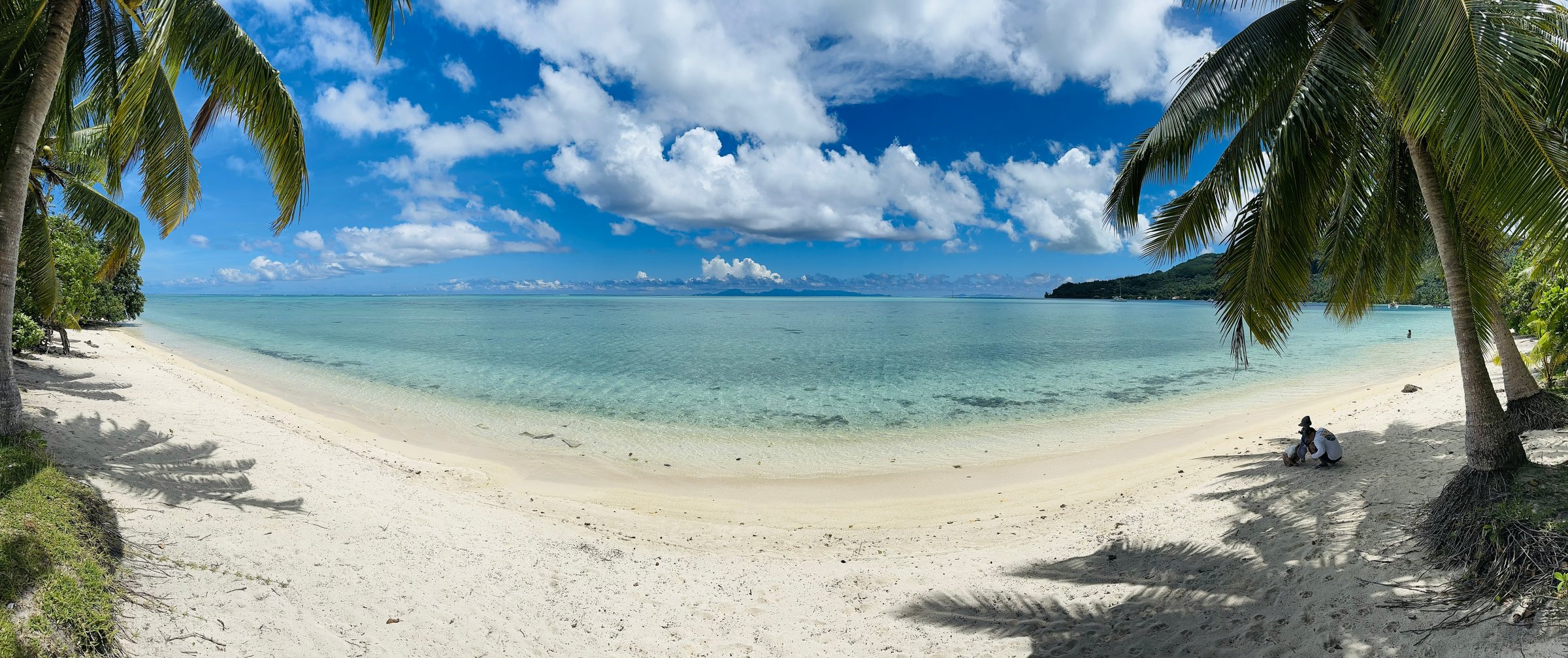 Plage et lagon en Polynésie française
