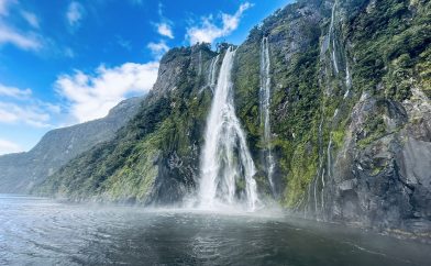 milford-sound-cascade