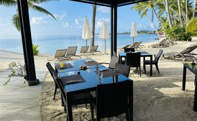 petit-dejeuner-plage-bora